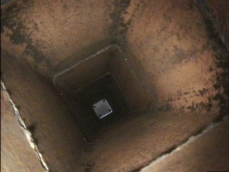 Dirty Chimney Flue - Nashville TN - Ashbusters Dirty Chimney Flue - Nashville TN - Ashbusters